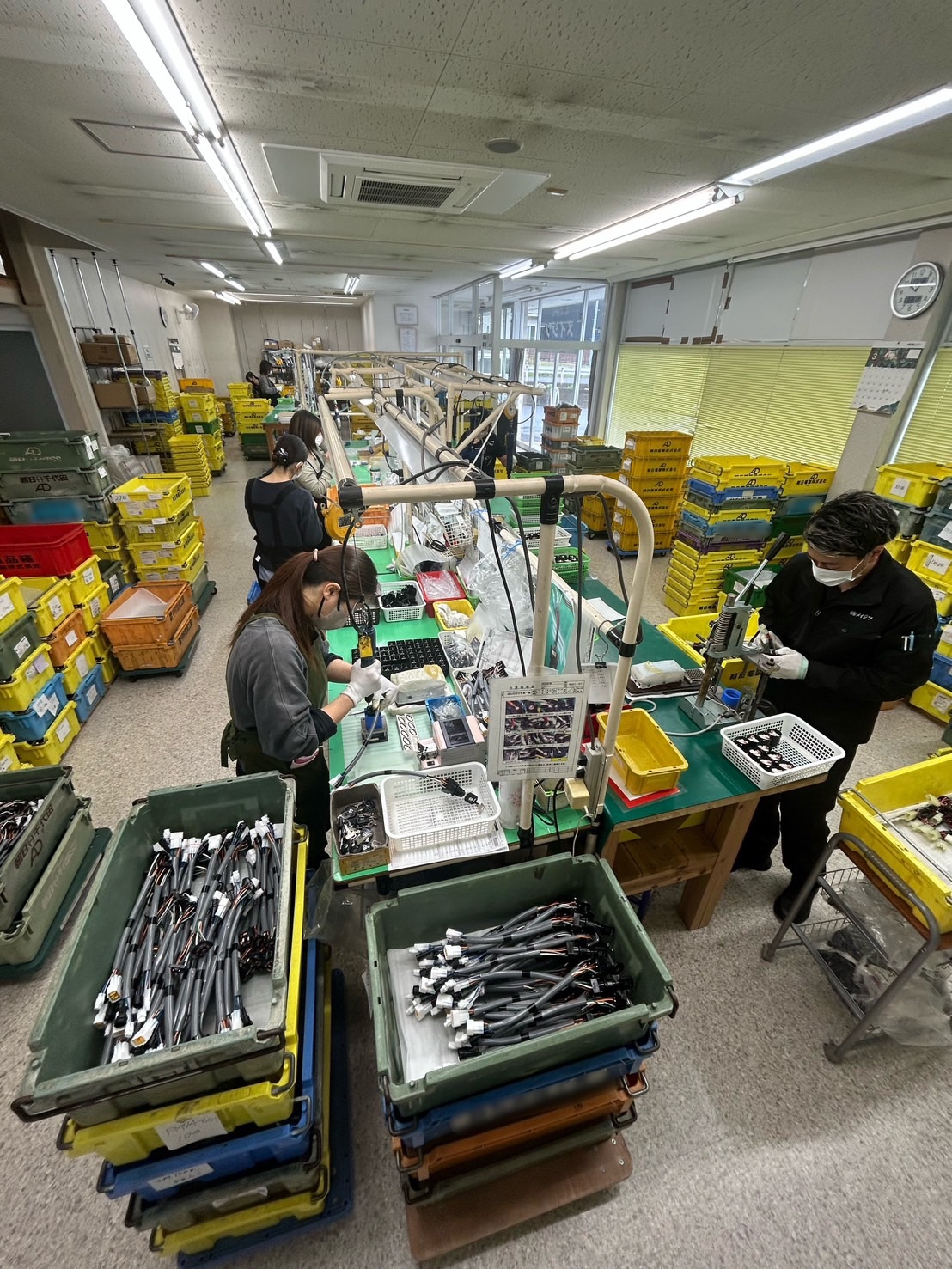 社員+内職による柔軟な作業体制